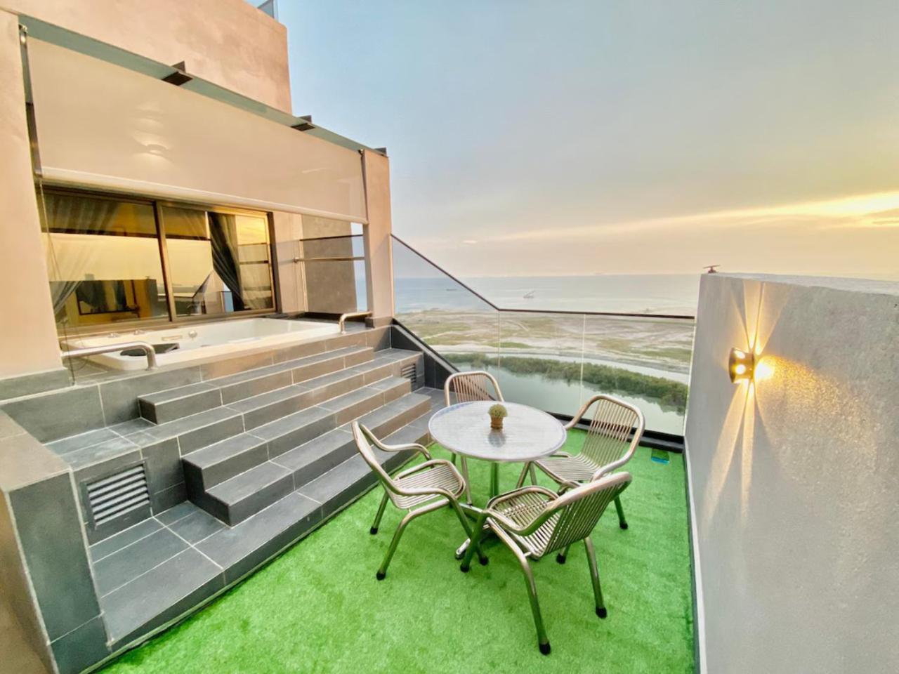 Imperio Residence Melaka エクステリア 写真